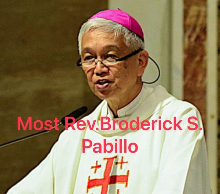 1.Bishop Broderick Pabillo (ฟิลิปปินส์)